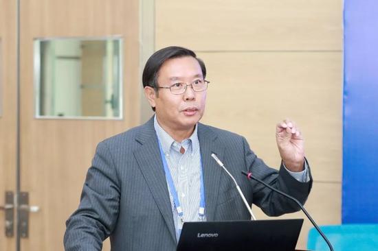 同濟(jì)大學(xué)經(jīng)濟(jì)與管理學(xué)院院長 李垣教授.jpg